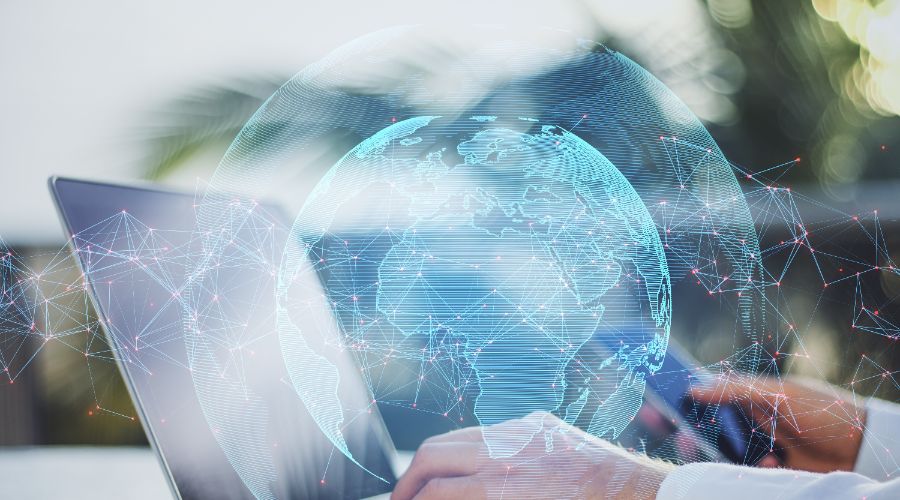 Quiénes mienten en internet y por qué: el perfil de los usuarios que falsean sus datos online